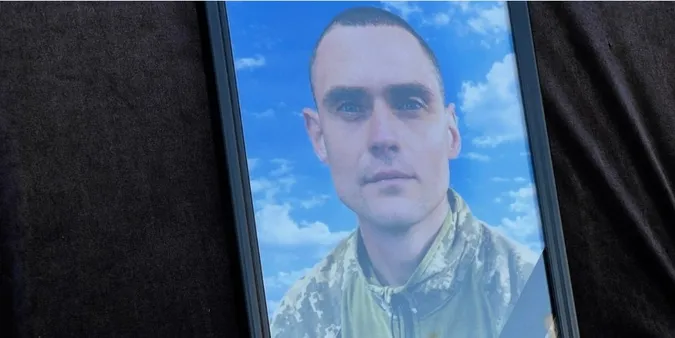 Пів року вважався зниклим: на Волині попрощалися з Героєм Анатолієм Нестеруком (фото)