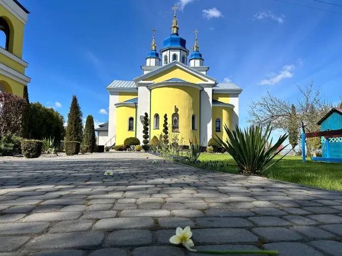 У Луцькому районі попрощались із 31-річним Героєм Олександром Зіпертом (фото)