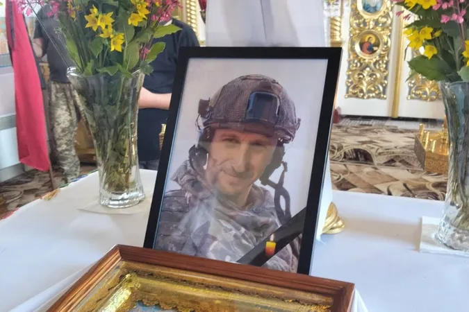 На Волині попрощалися з Героєм Миколою Максимчуком (фото)