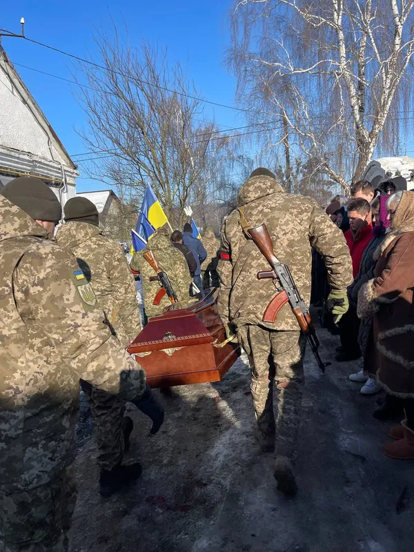 Серце не витримало навантажень: на Волині попрощалися з воїном Анатолієм Скубієм (фото)