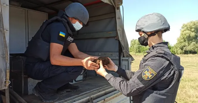 На Волині  сапери за добу знищили 24 боєприпаси часів Другої Світової війни (відео)