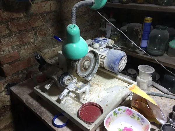 На Волині вилучили нелегального бурштину на півмільйона гривень (фото)