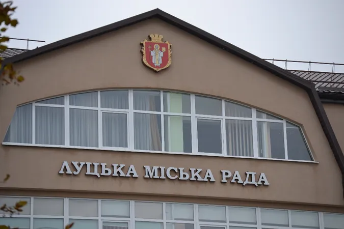 У Луцькраді розповіли, чому тягнуть з «підприємствами-примарами»