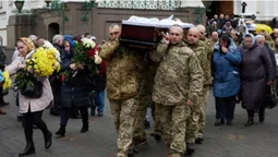 У Луцьку провели в останню путь двох загиблих Героїв (фото)