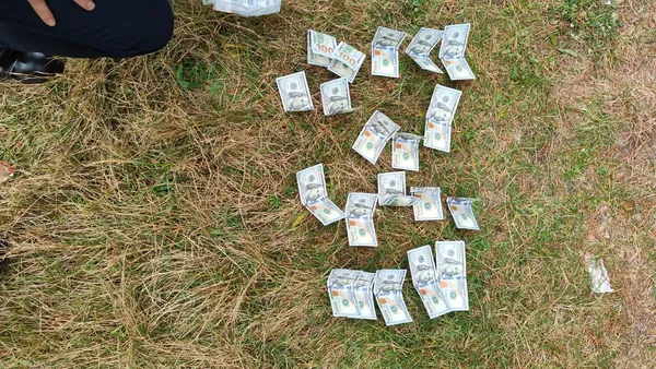 Планував в Білорусь: на Волині чоловік хотів підкупити прикордонника (фото)
