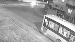У Луцьку шумахер на «бесі» влетів у маршрутку (відео)