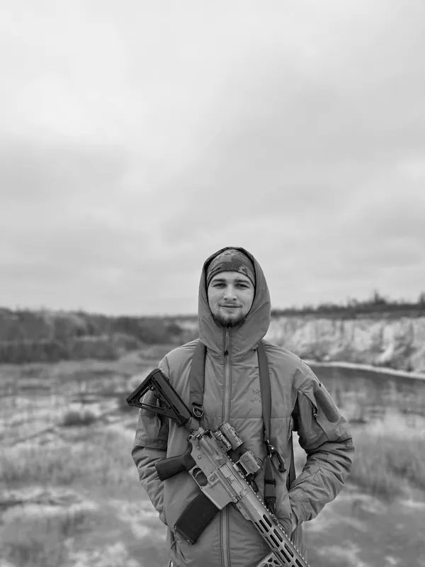 Воїну з Волині переливали кров в окопі під обстрілами