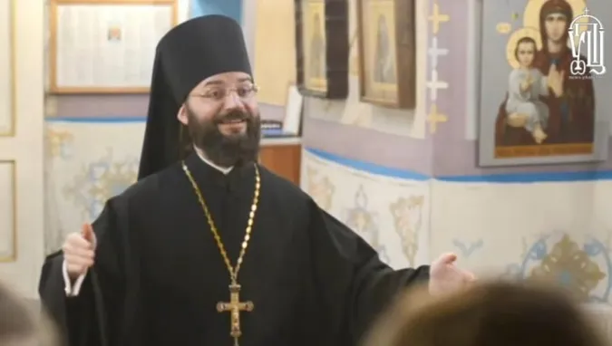 Очільника хору з УПЦ МП звинуватили у розбещенні семінариста
