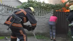 У Луцьку сталася пожежа у приватному секторі (відео)