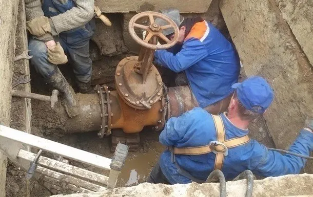 У Луцьку знову в деяких будинках пропало тепло і гаряча вода