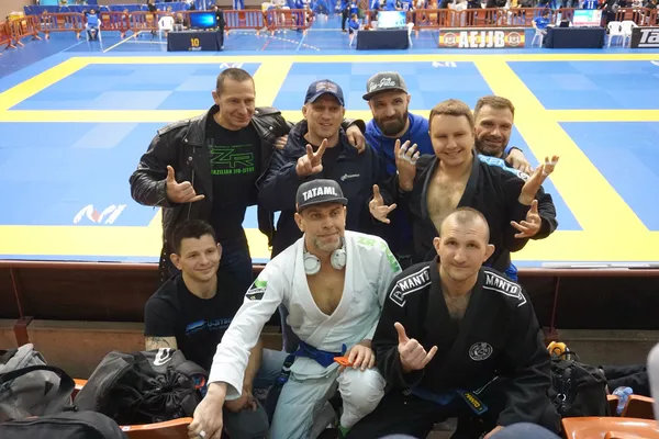 Волинський спортсмен став срібним призером Чемпіонату Європи з джиу-джитсу (фото)