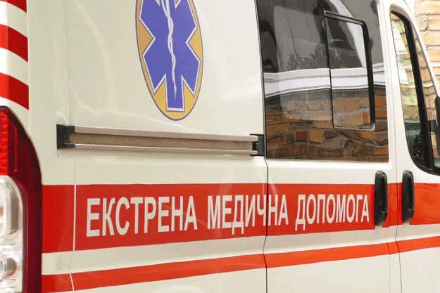 МОЗ оновило стандарти госпіталізації: кого з COVID забиратимуть у лікарню