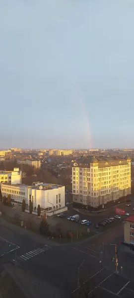 Над Луцьком зранку помітили величезну веселку (фото)