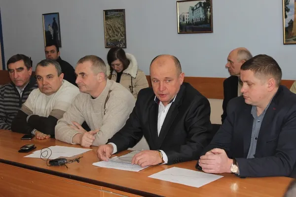 Не всі депутати за підвищення вартості проїзду в луцьких маршрутках (фото)