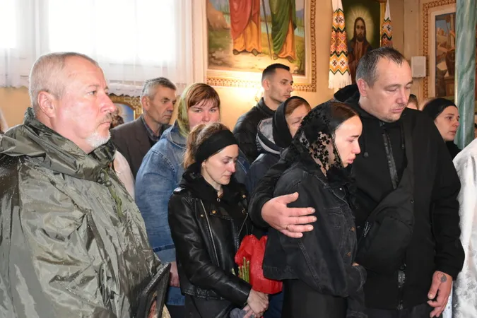 У Луцькому районі попрощалися із молодим воїном Назарієм Корольчуком (фото)