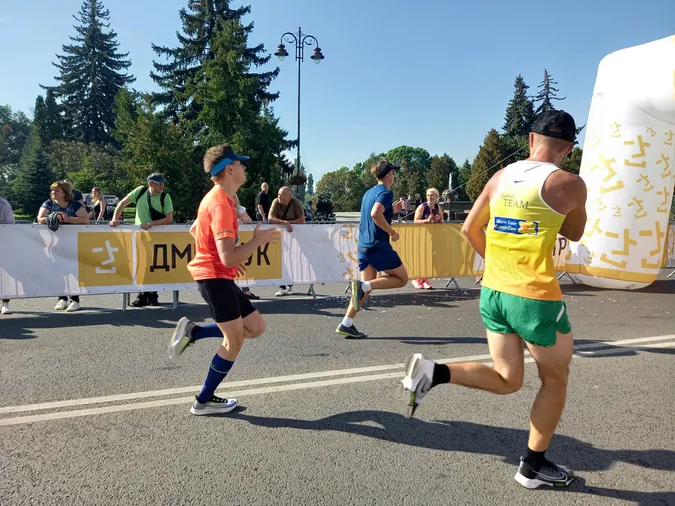 Хто прибіг найшвидше: стали відомі переможці «Лучеськ півмарафон 2021» (фото)