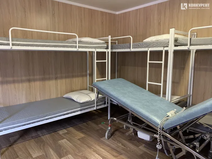 У Луцьку за майже мільйон встановили модульний будинок для безхатьків (фото)