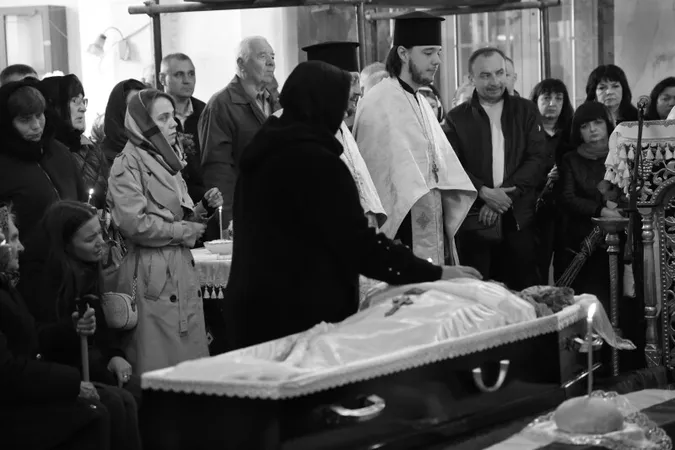 Загинув на Харківщині: у Луцьку попрощалися з Олександром Джобулдою