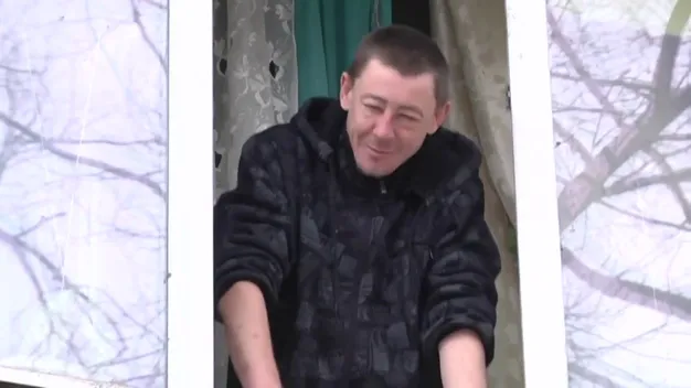 Не захотіли платити: у Запоріжжі квартиранти тікали від господаря через вікно (відео)