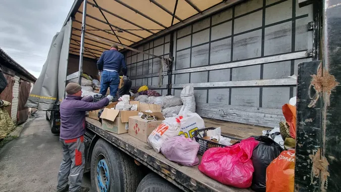 З Волині з любов'ю: на Запоріжжя відправилась фура з допомогою