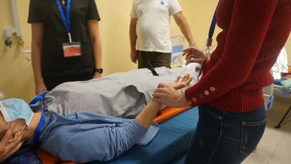 Луцьких лікарів вчать надавати допомогу по-європейськи (фото, відео)