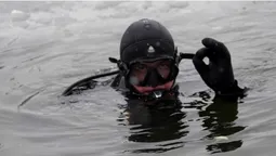 У Луцьку до рибалок на Теремнівських ставках завітали водолази (фото)