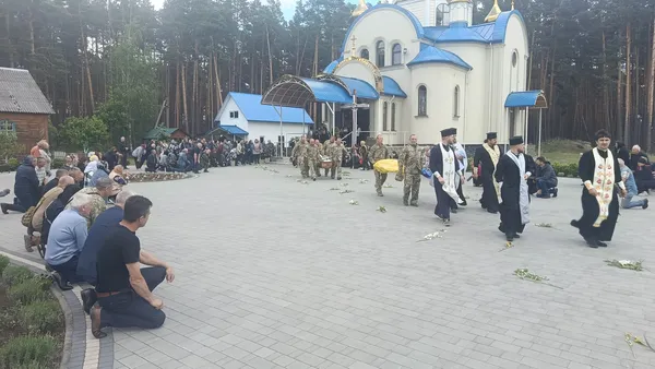 Помер на другий день після 45-річчя: на Волині попрощалися з підполковником Юрієм Халиком (фото)