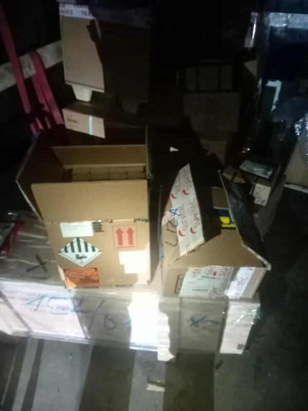 В «Ягодині» у вантажівці знайшли прихований товар на сотні тисяч гривень (фото)