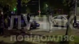 У Луцьку на Соборності – ДТП з постраждалими: на місці працюють медики (відео)