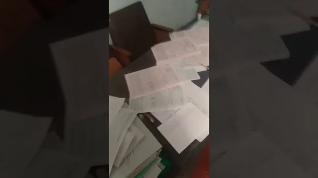 На Волині виборча комісія проштампувала протоколи без часу і дати