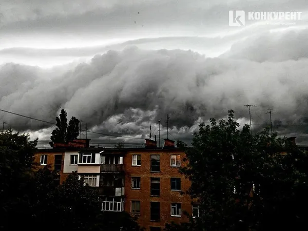 У Чернігові утворилося унікальне атмосферне явище (фото)