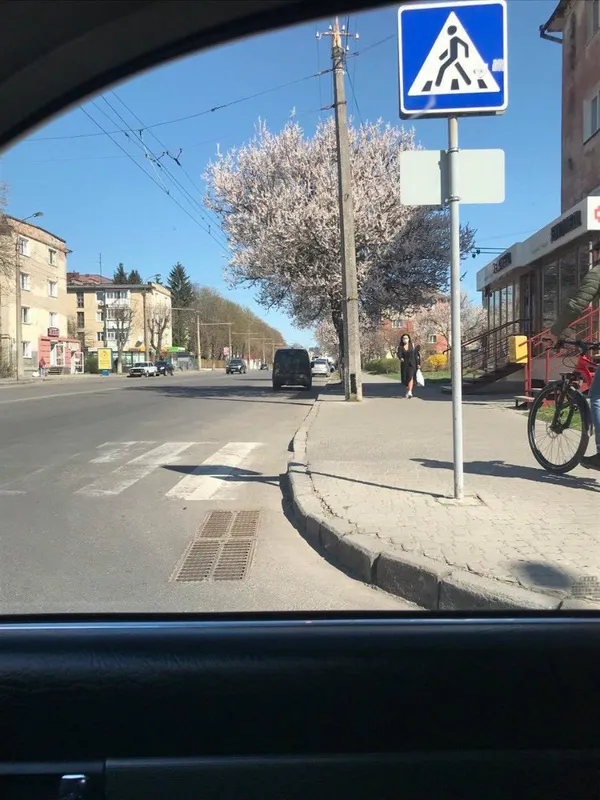Луцьк – в особливому режимі: що відбувається на вулицях міста (фото)
