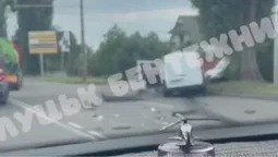 У Луцьку на Ковельській – автотроща біля АЗС (відео)