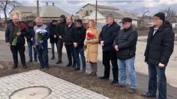 У Волновасі вшанували пам’ять капітана СБУ Віктора Мандзика