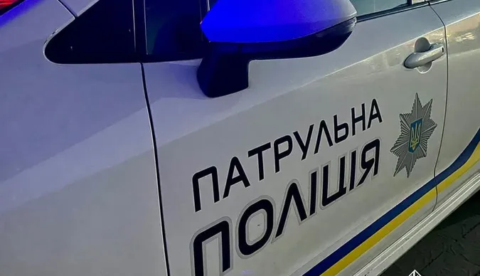 Матюкались і чіплялись до людей: у Луцькому ТРЦ буянили двоє чоловіків