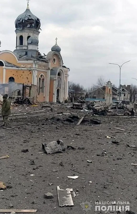 Житомирщина пережила авіаудар, є потерпілі (фото)