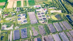 У мережі показали, як з висоти виглядає «луцький сморід» (фото)