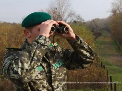 Волинянин намагався переправити цигарки до Польщі рибальським спіпінгом