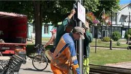 У Нововолинську назавжди демонтували вуличний годинник, який розбили діти (фото)