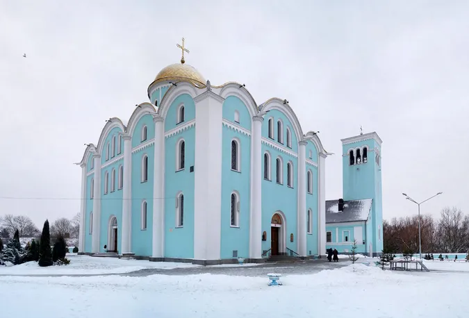 У 870-літній храм на Волині забіг дикий звір (фото)