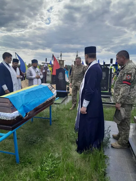 Загинув під Бахмутом: у Луцькому районі попрощалися з воїном