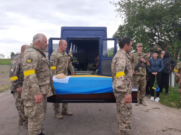 Героїчний вчинок волинянина: залишився з пораненим командиром – загинули обоє (відео)