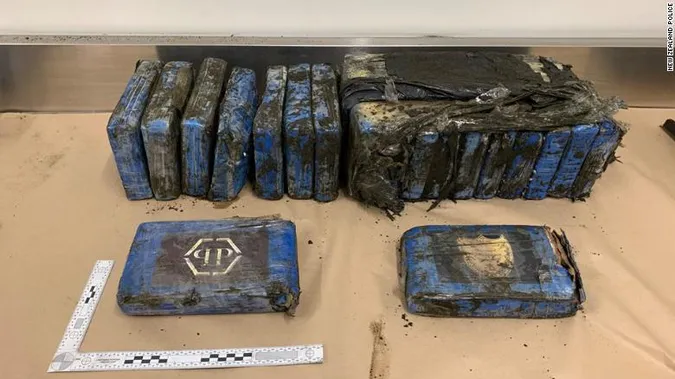 У Новій Зеландії пакети з кокаїном на майже $2 мільйони викинуло на пляж