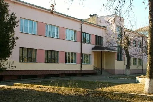 Вежа 180 метрів і жодного сигналу: майже 100 років тому в Луцьку було радіо, яке не заговорило (фото)