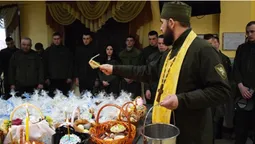 У Луцьку гвардійці освятили великодні страви (фото)