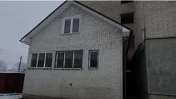 У Нововолинську до квартири прибудували двоповерхову хату