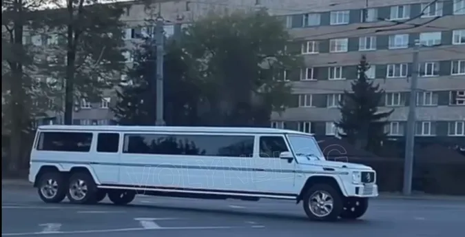 У Луцьку помітили «диво-маршрутку» (відео)