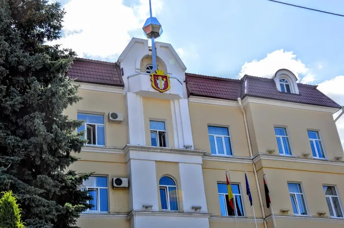 Депутати Луцькради вимагають звільнення військового прокурора Матіоса