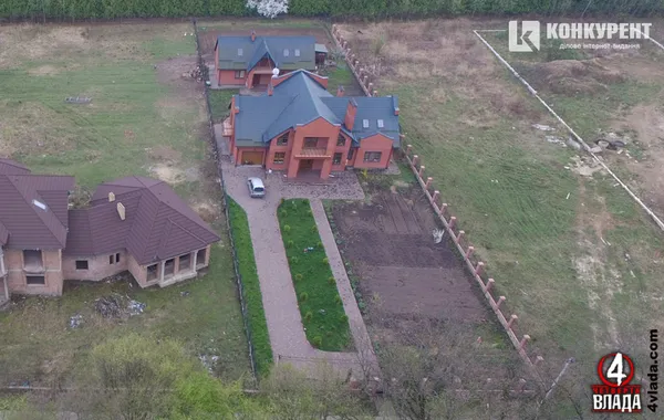 Елітна «Рукавичка»: як під Луцьком «роздерибанили »гектари землі (фото, відео)