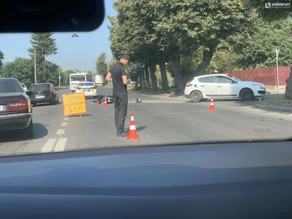 У Луцьку на Ковельській збили мотоцикліста (фото)